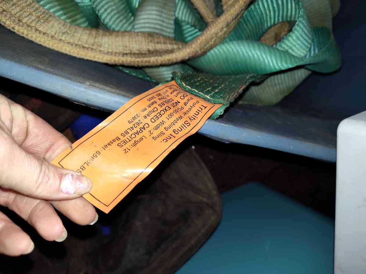 some tools and tow ropes