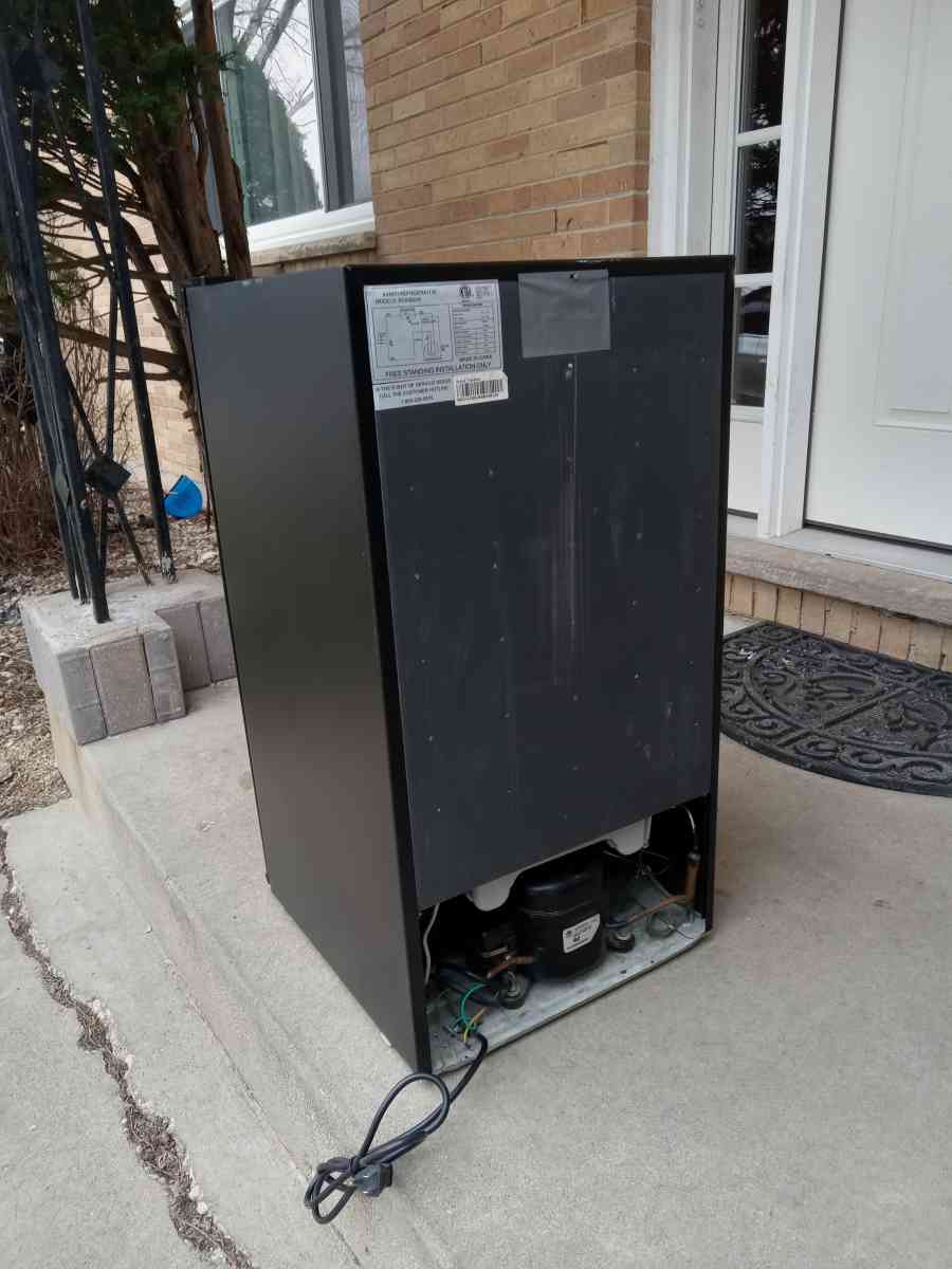 mini refrigerador listo para las chelas