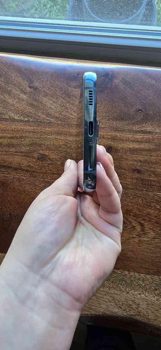 Samsung Galaxy s22 plus 5G