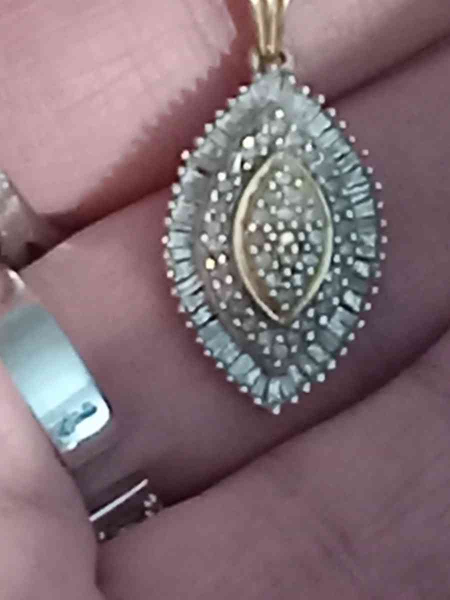 10 K 50 count Diamond necklace