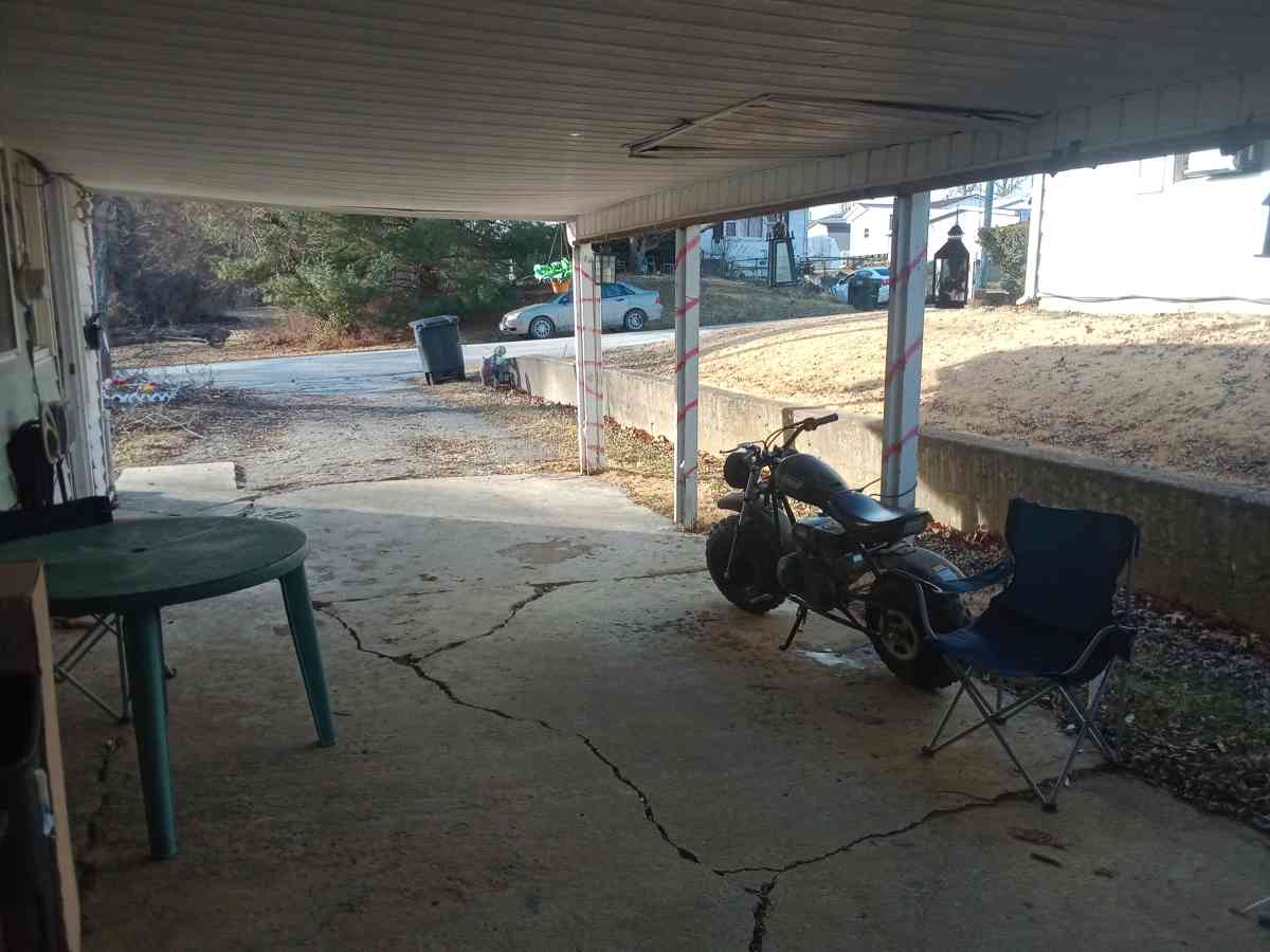 off road 196cc gas running Coleman  C T 200 mini bike