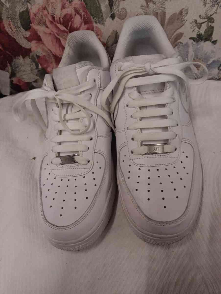 air force one tennis shoes