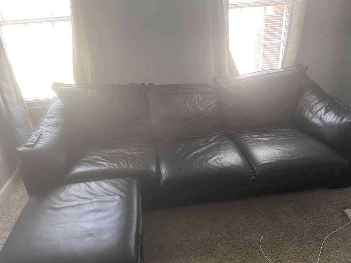 Black Leather Sofa Set