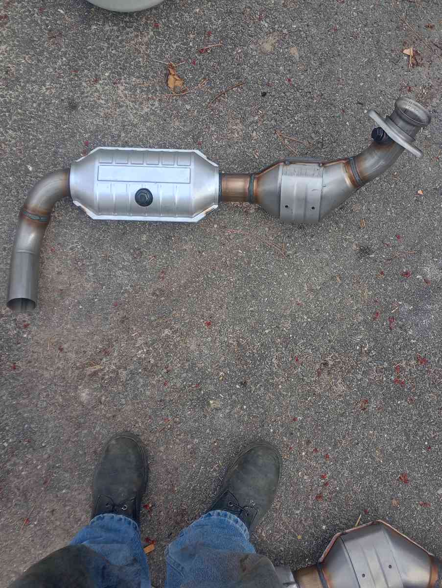 exhaust for 2003 Ford f150 from manifold to flange complete