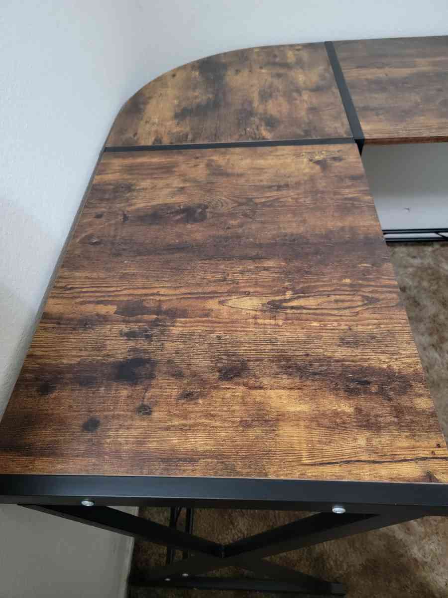 L shaped desk