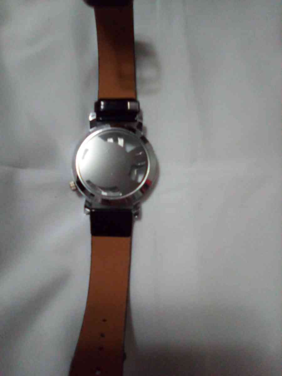 2 Mens Watches