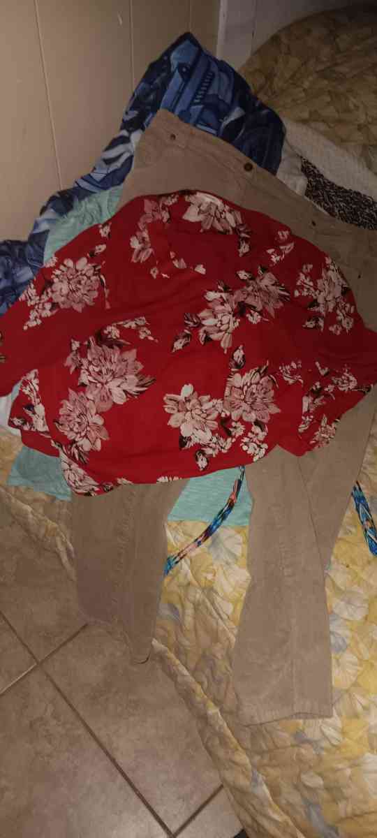 womans clothes 2 dollar each