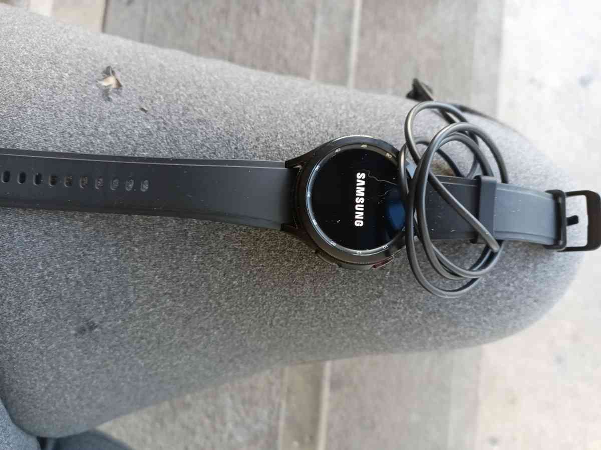 Samsung Galaxy watch 4