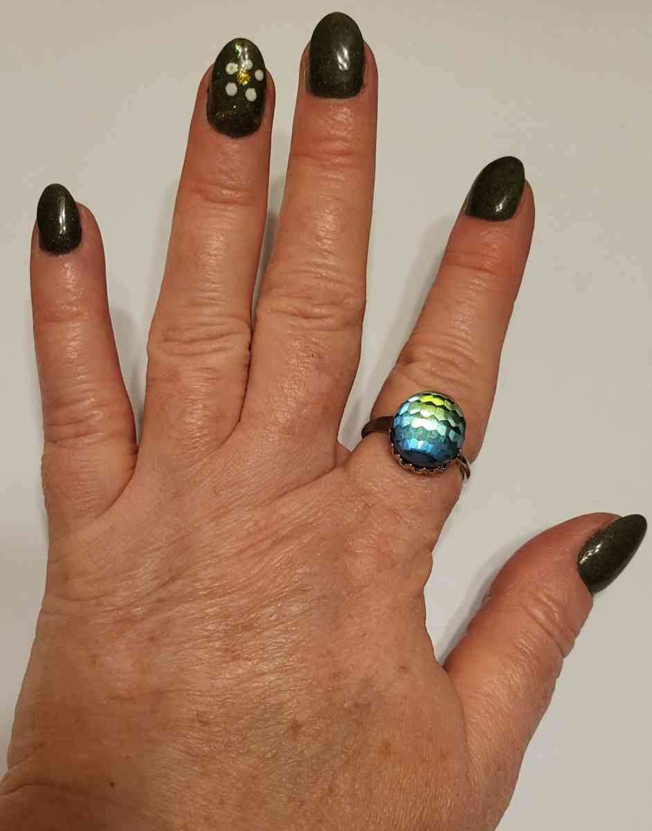 iridescent dome ring