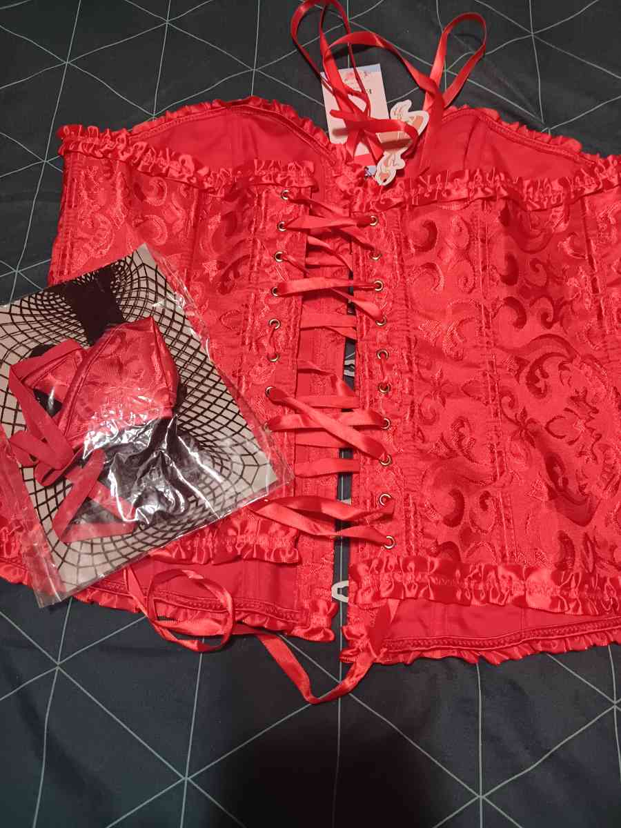 Variedad de ropa para dama nueva