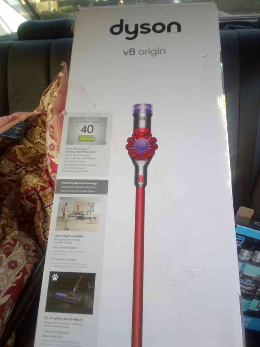 Dyson v8 Origin cordless vacuum