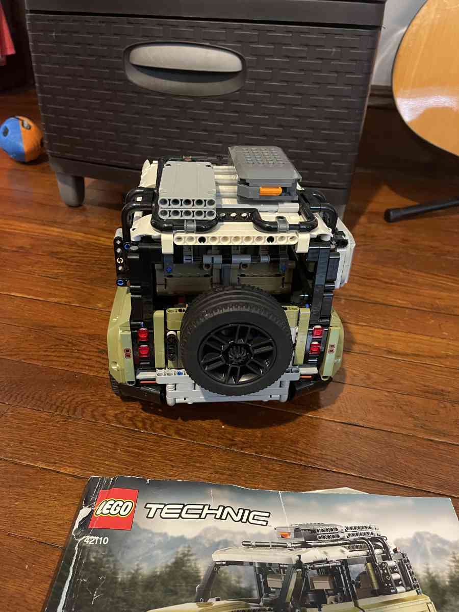 built Lego technic Land Rover defender