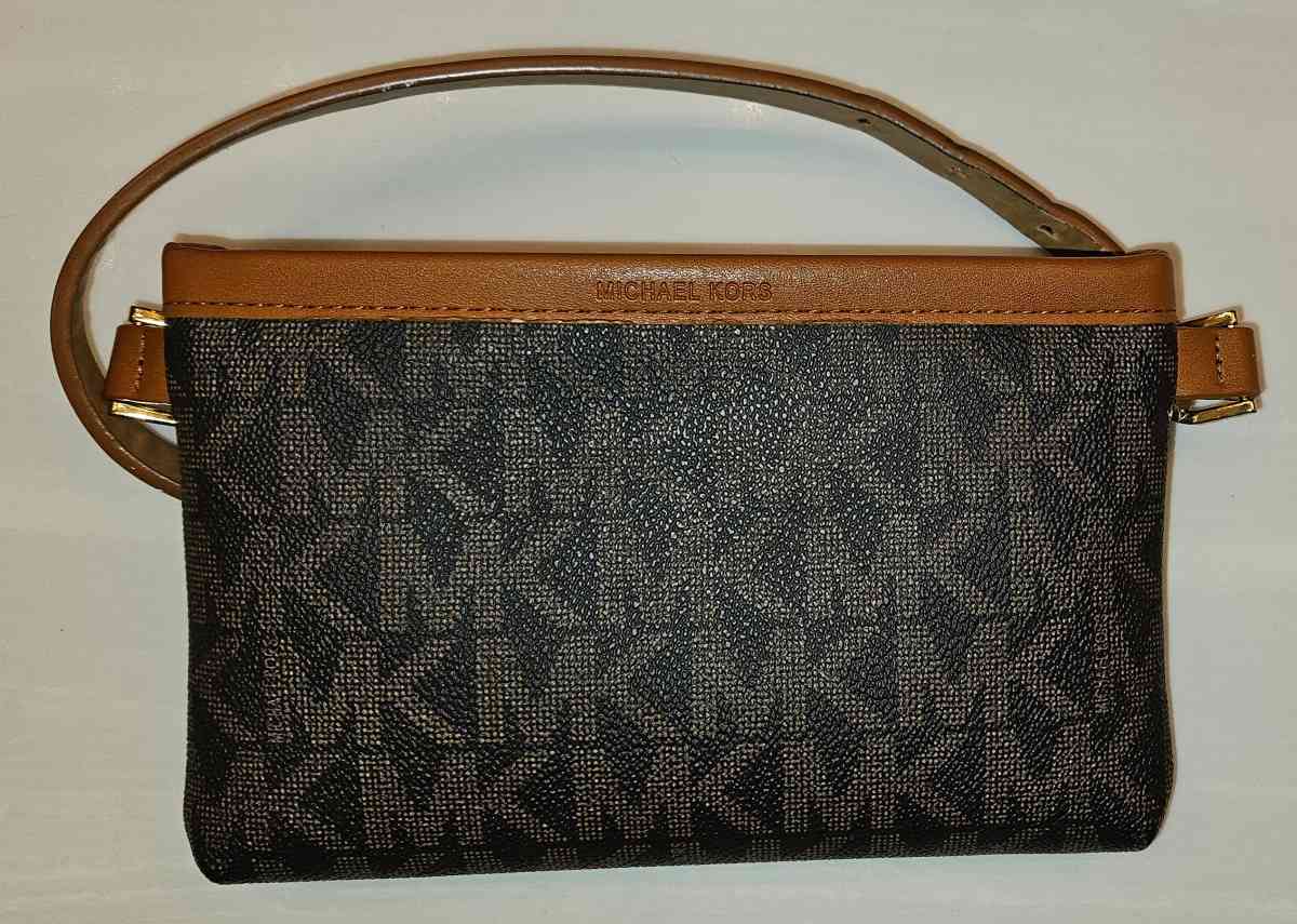 Michael Kors Fanny Pack
