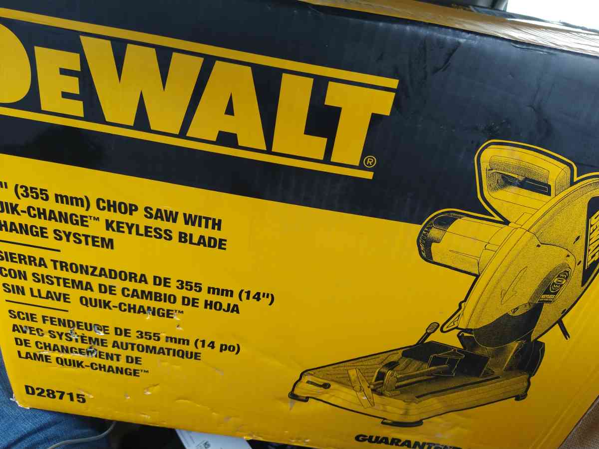 DeWalt 14 in Chop Saw