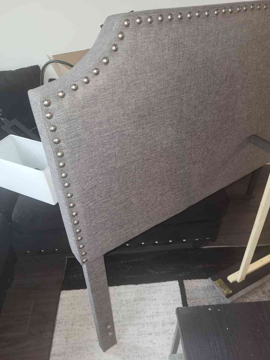 I am selling a Gray Queen Headboard and footboard bedframe