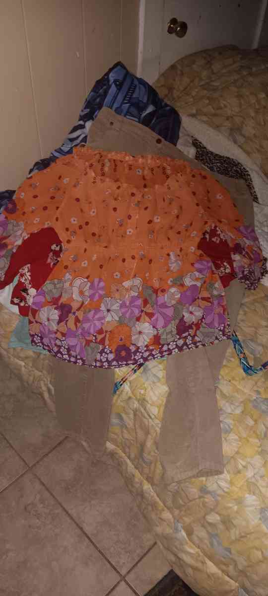 womans clothes 2 dollar each