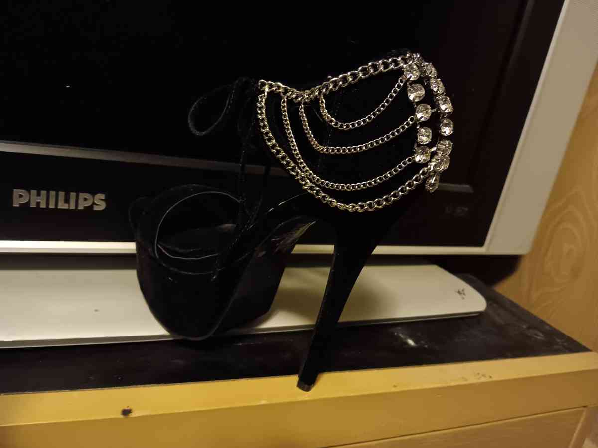 fashion stilettos