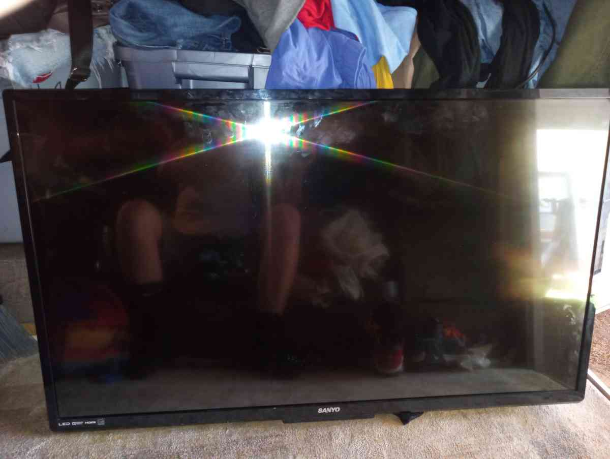 sanyo 46 in flatscreen