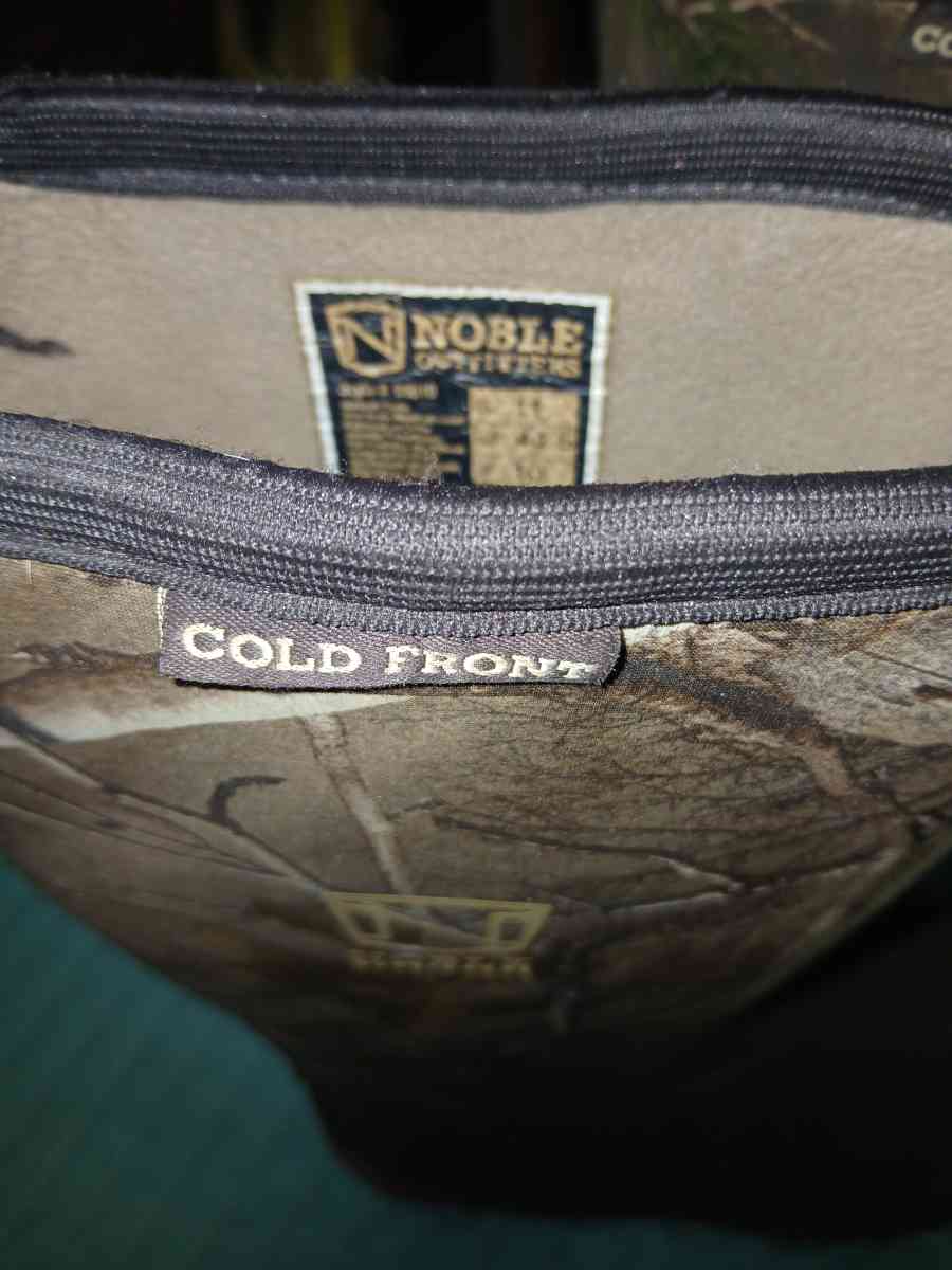 Mens camo rubber boots