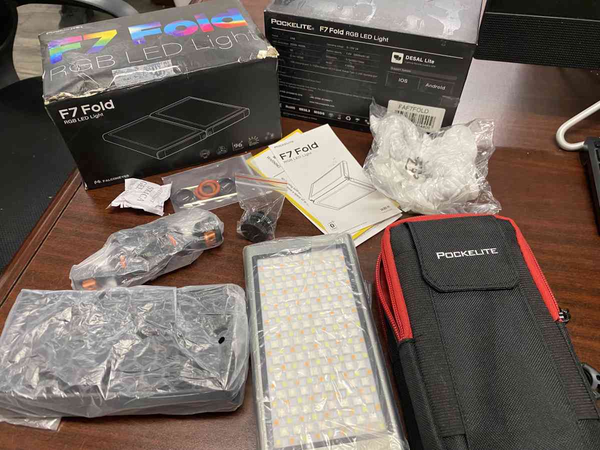 f7 Fold RGB Led Light