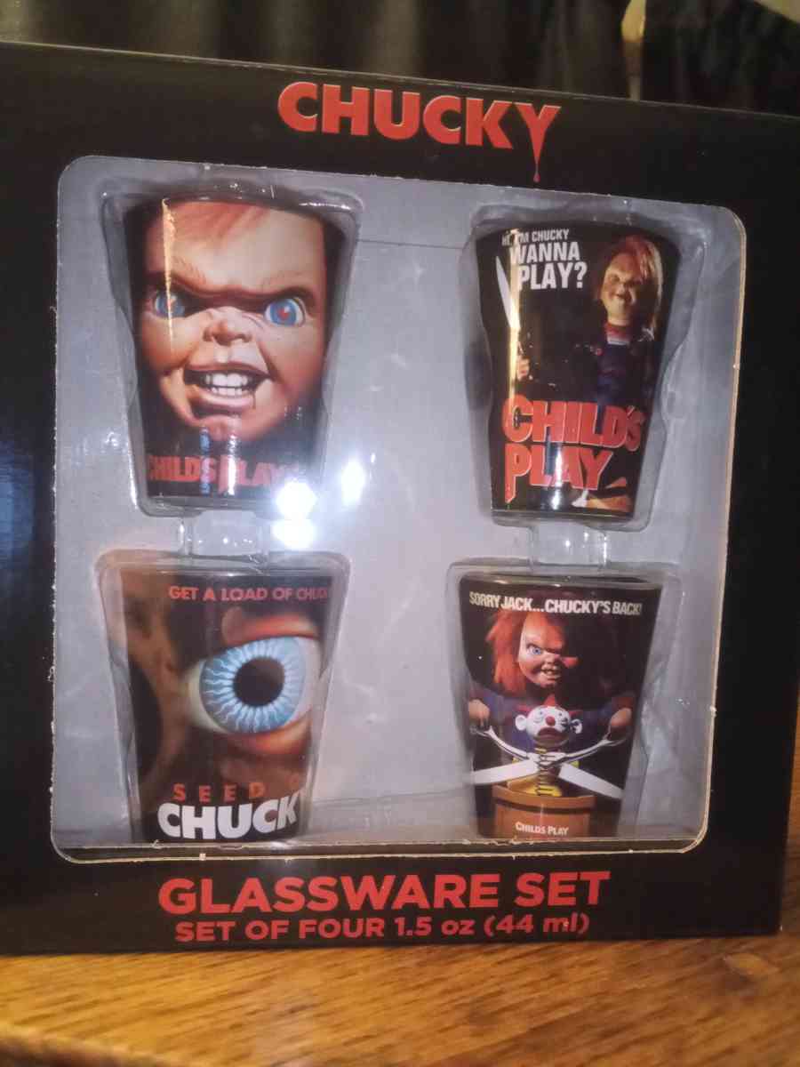 4 Chucky sho glasses never been used