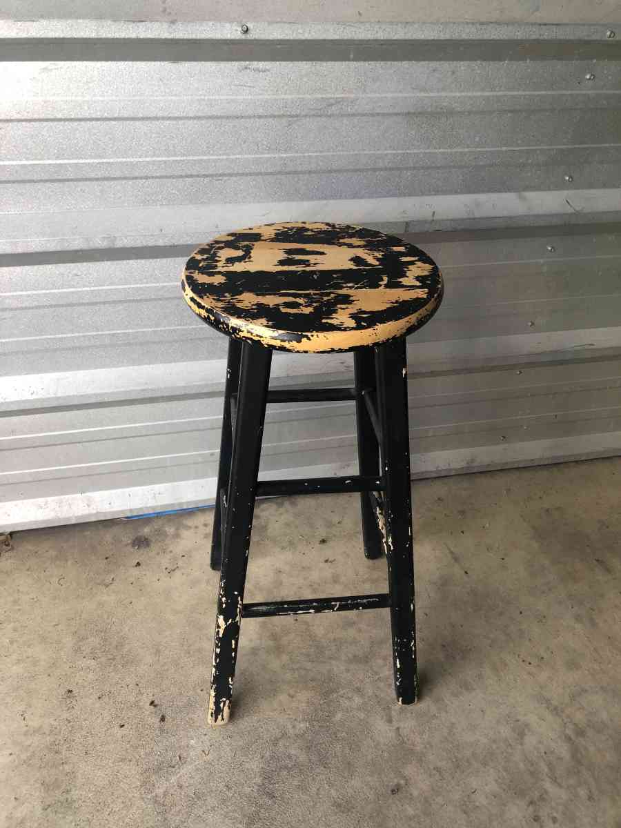 Stool 28