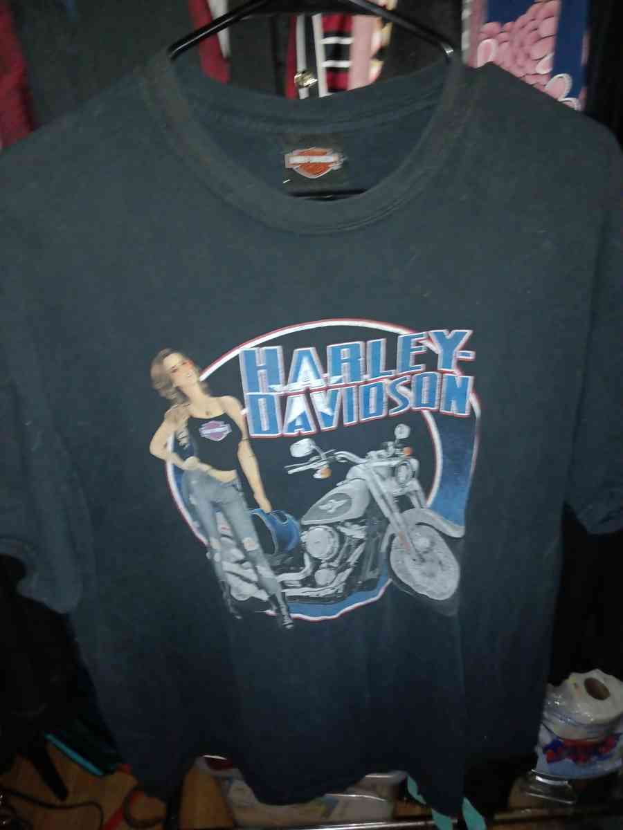 collectible mens HarleyDavidson tshirt extra large must pick