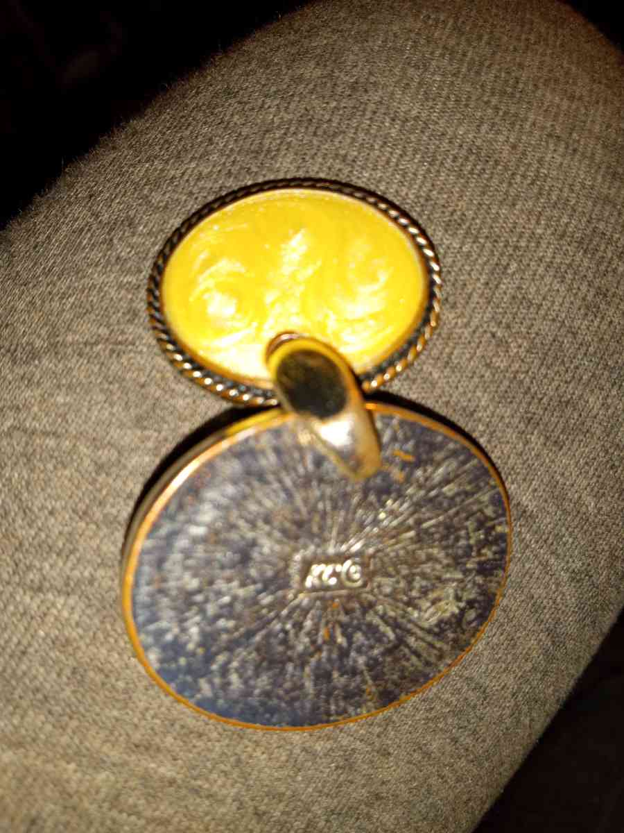 2 Oval Shape Stones Pendants