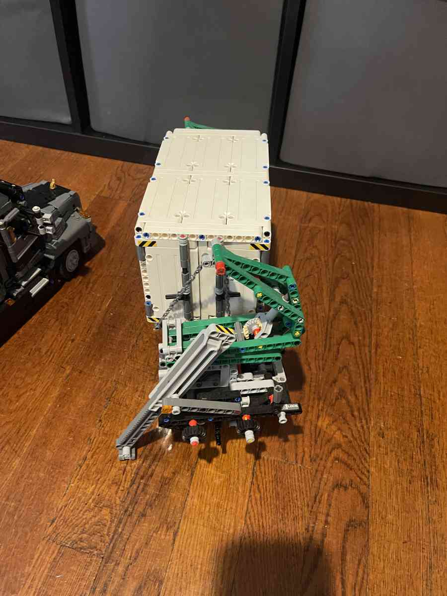 built Lego technic Mack anthem truck