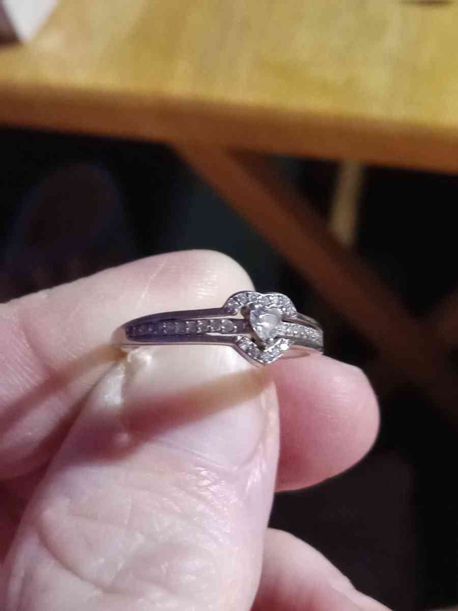 2 sterling silver rings