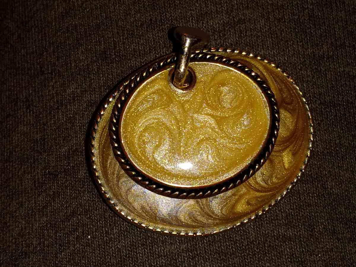 2 Oval Shape Stones Pendants