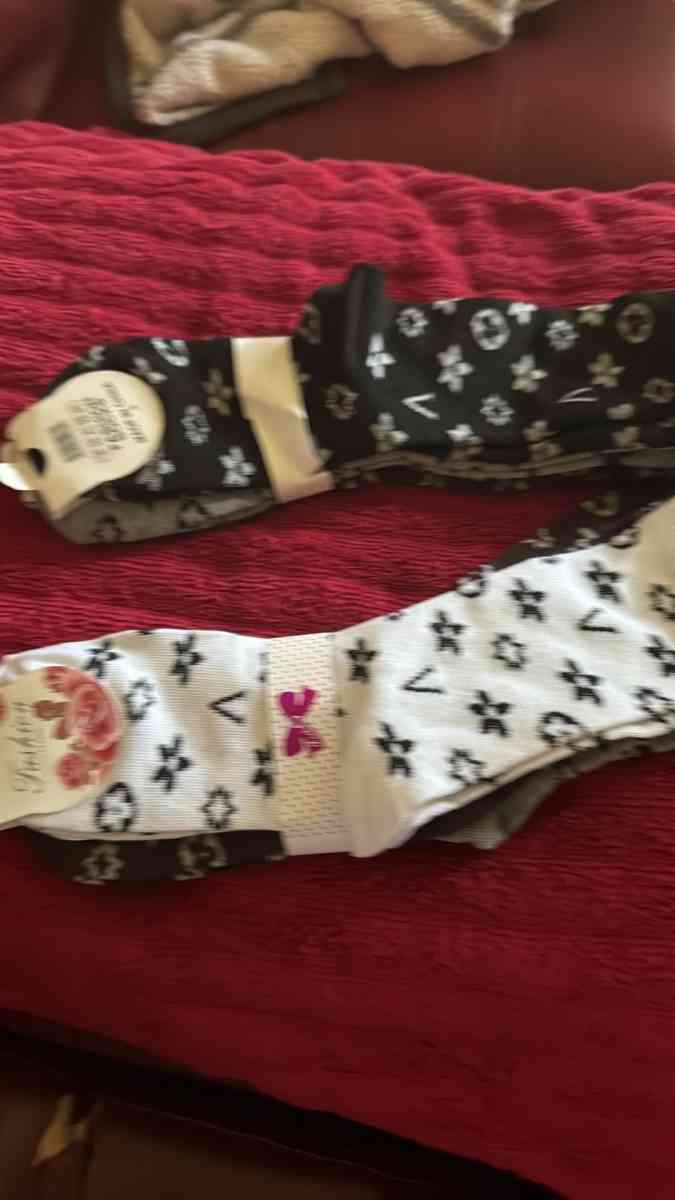 Socks one size fits all