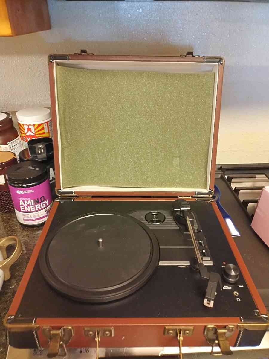 suitcase record player