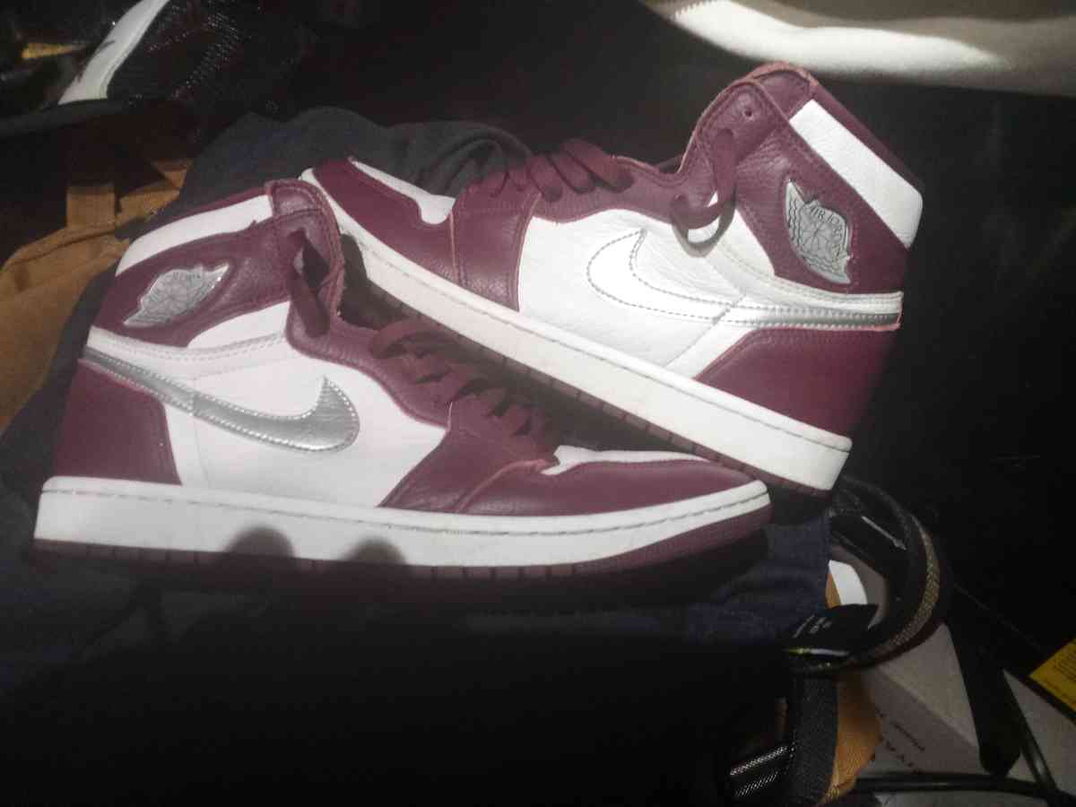 jordan 1s size 10