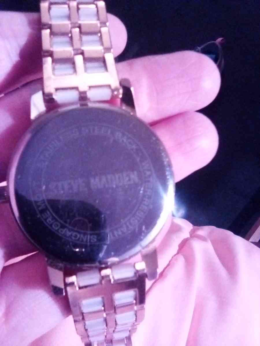 steve madden watch