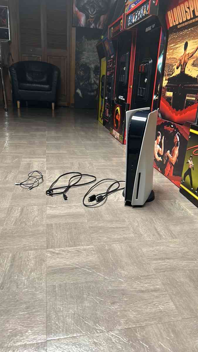 PlayStation 5 Standard Disc Edition