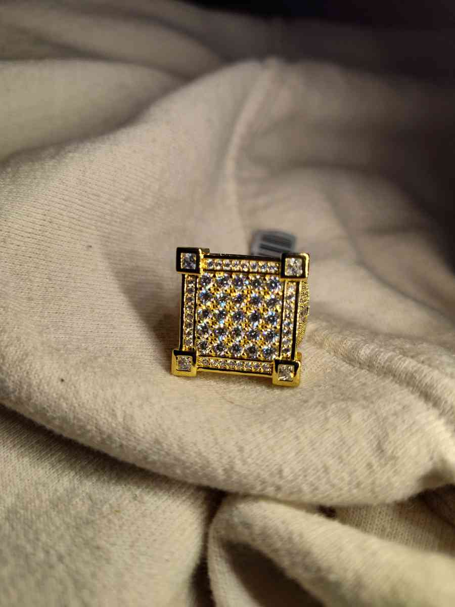 mens sz 9 14kg over 925 Sterling Silver and icy Cz