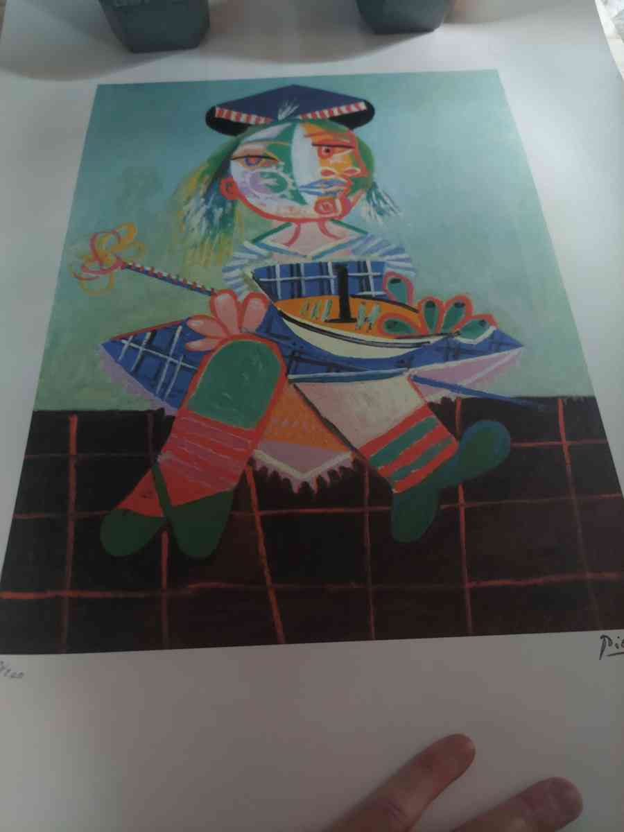 This is a little Picasso painting artThank you