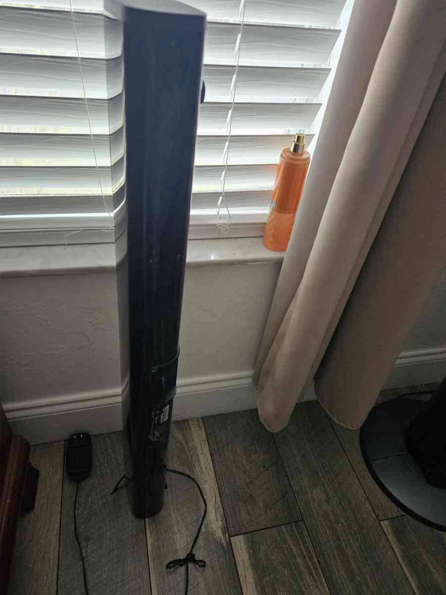 Tcl speaker Bluetooth