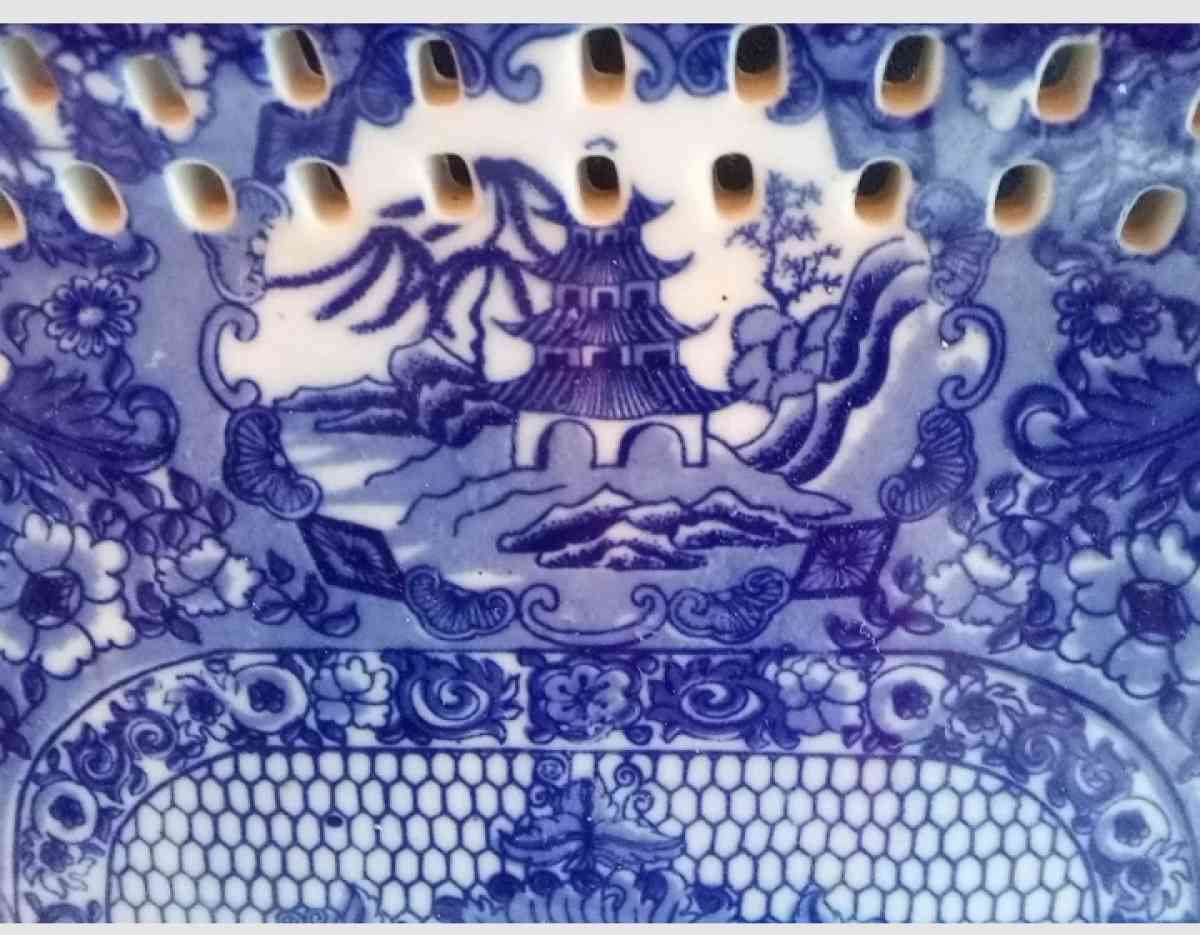 VictoriaWare Blue and White Transferware Platter 1900s