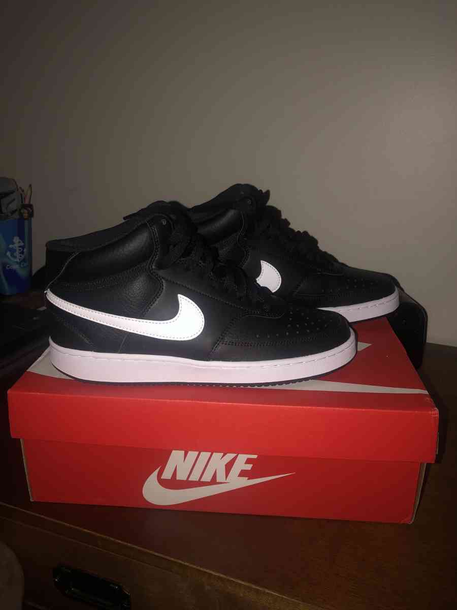 Nike  Brand new