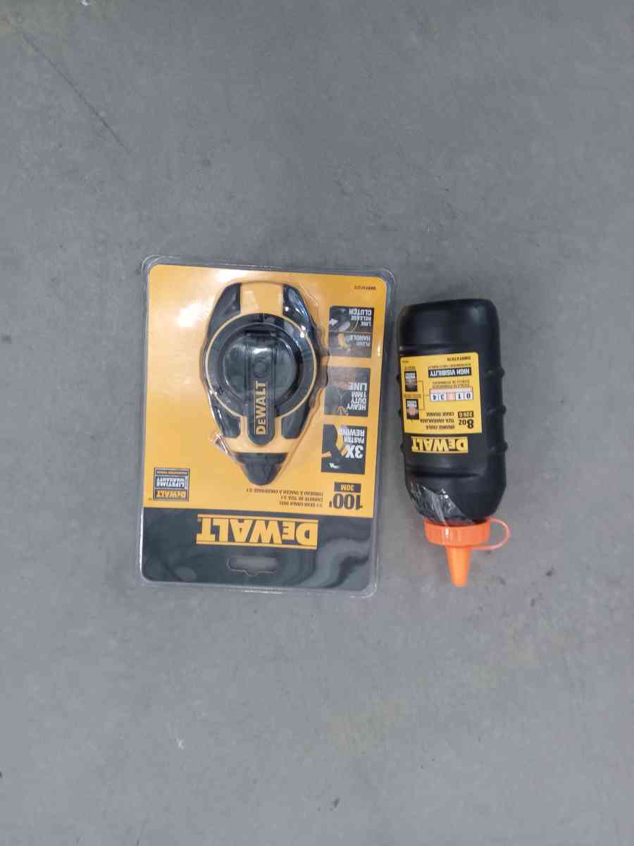 the chalk reel and orange chalk DeWalt