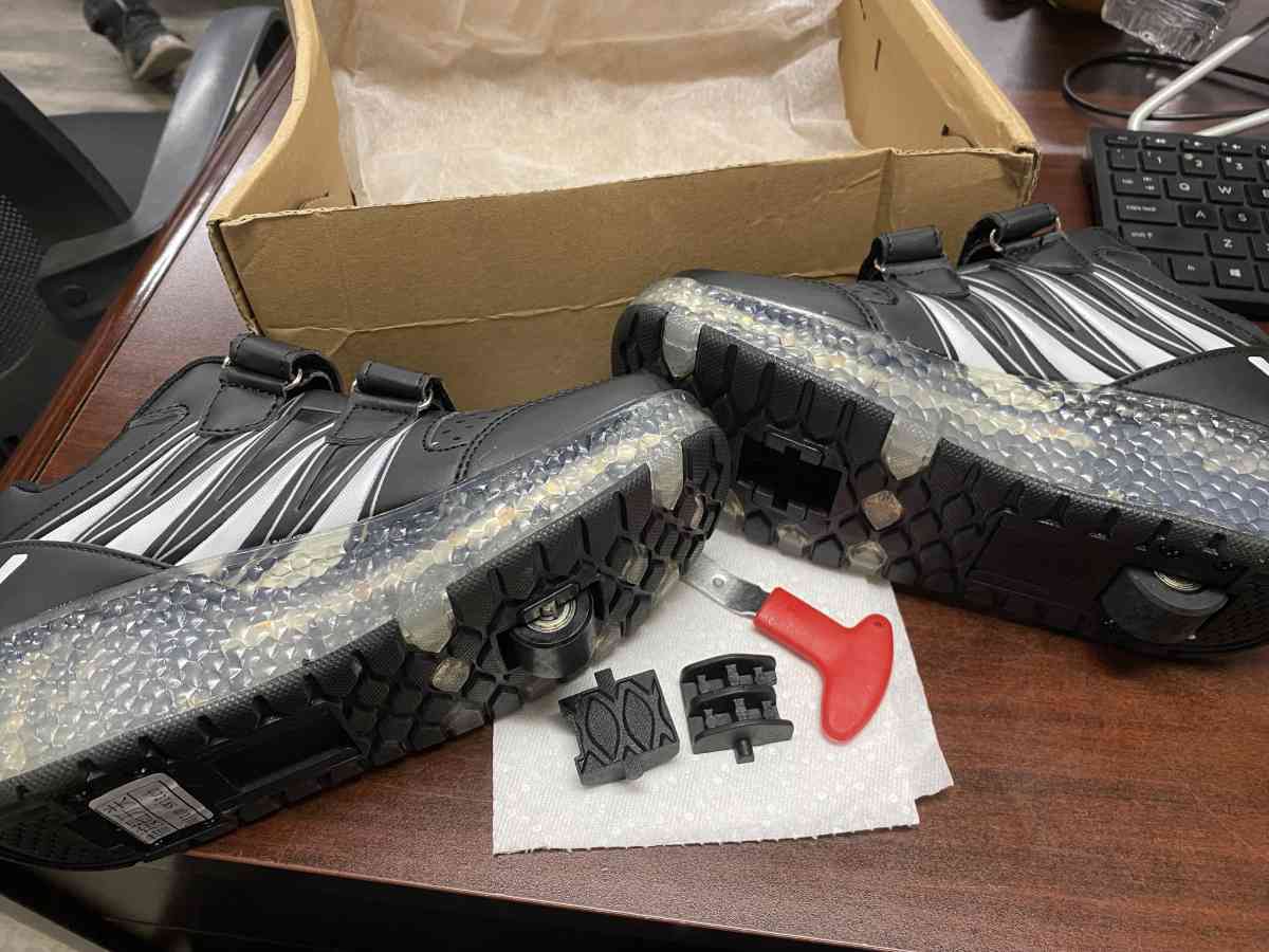 Flashing Led Roller Skate Sneakers