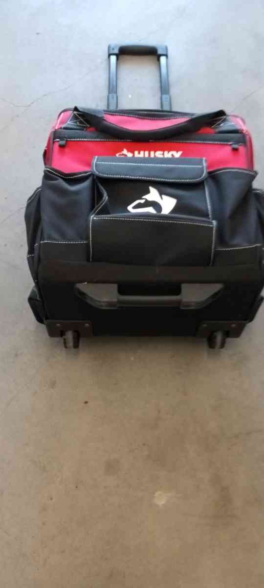 the husky tools bag new
