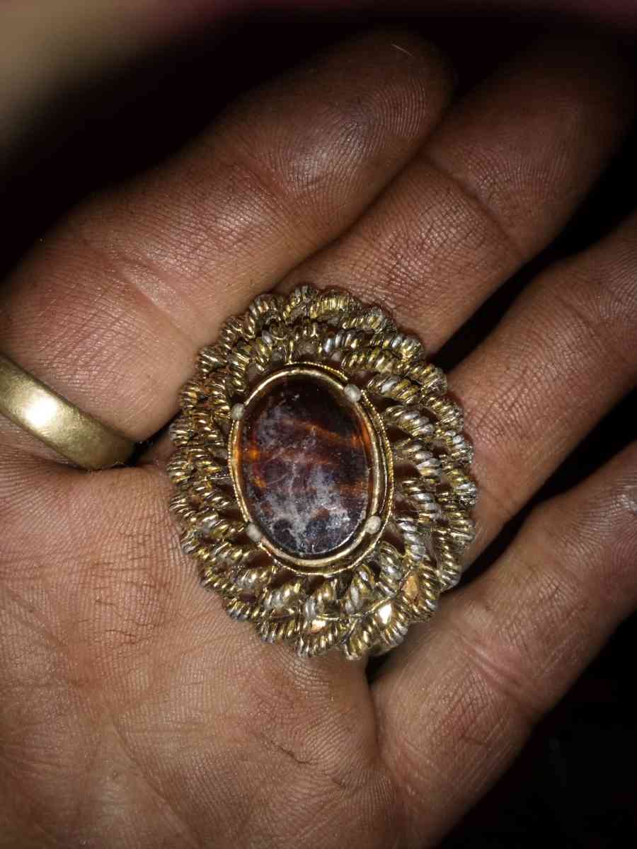 vintage broach with tigers eye glass pendant