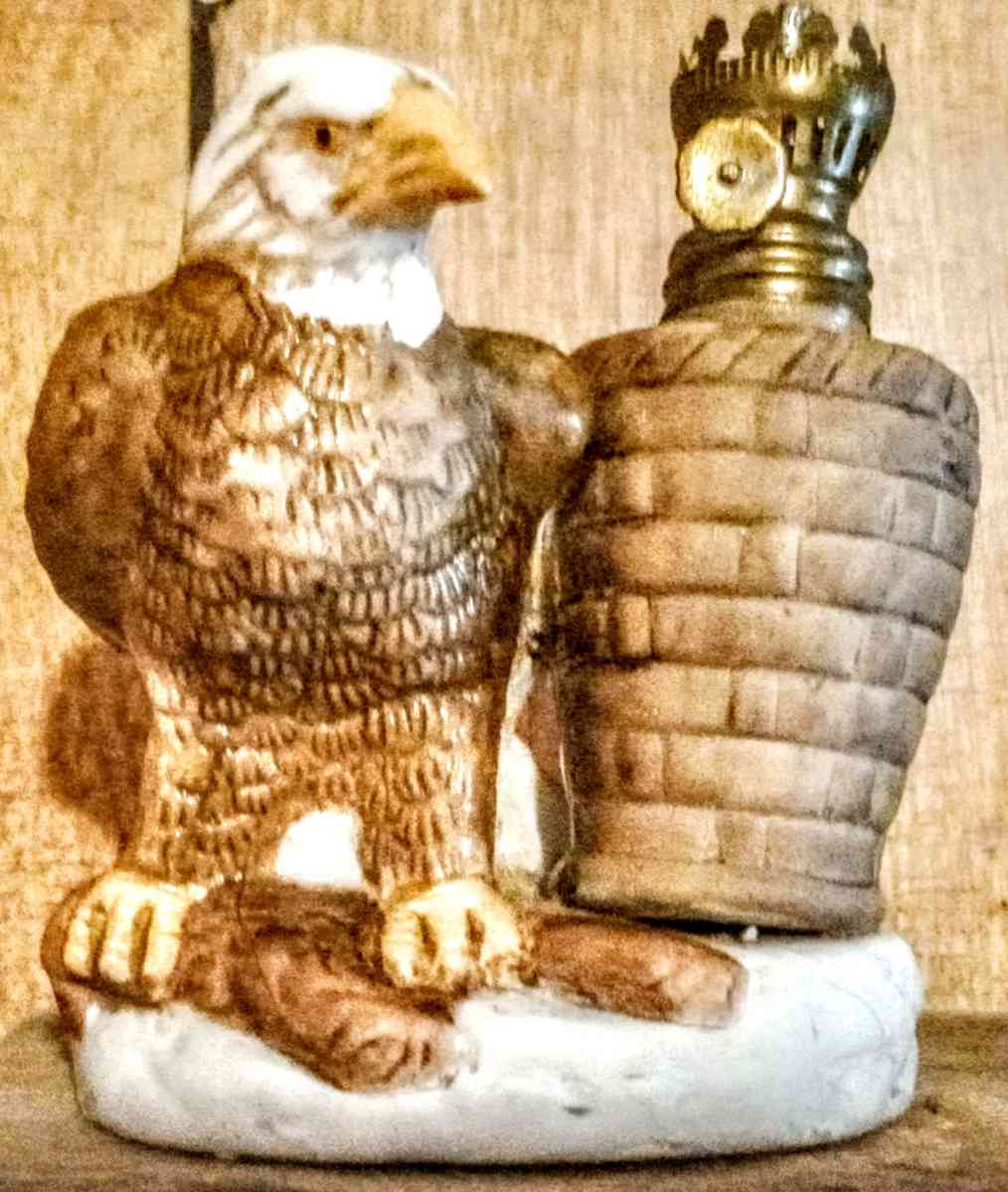 Eagle Oil  Lamp