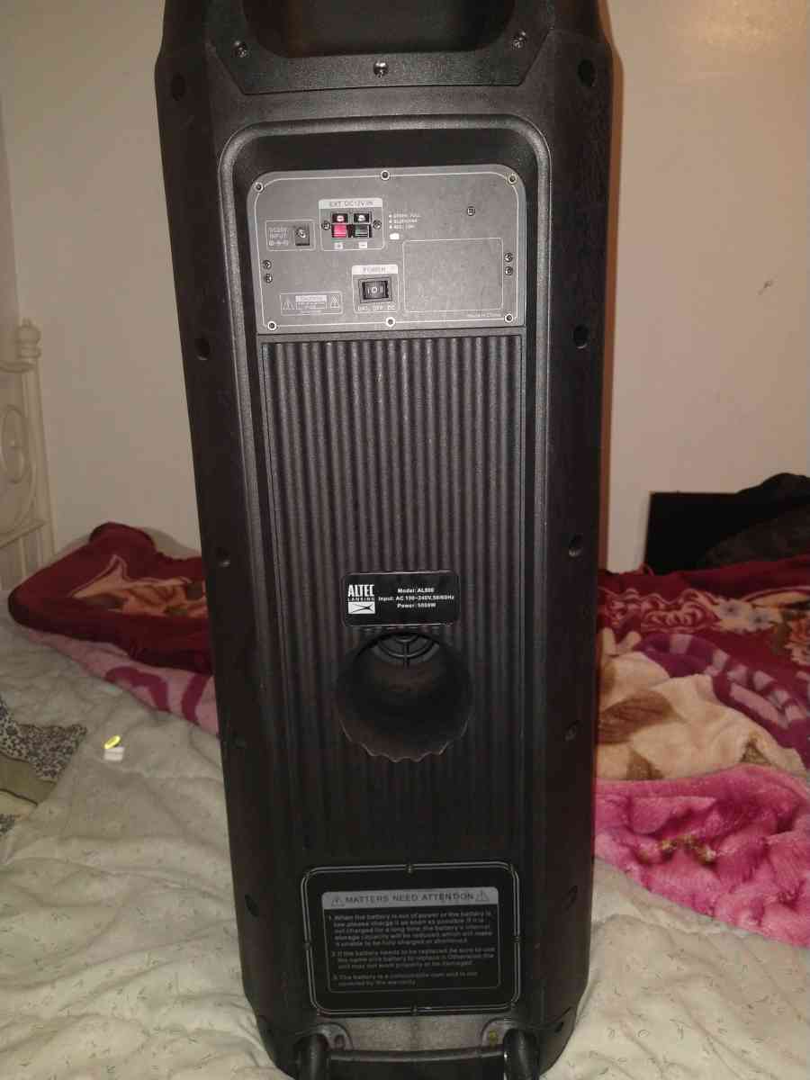 Altec lansing Bluetooth powered speaker