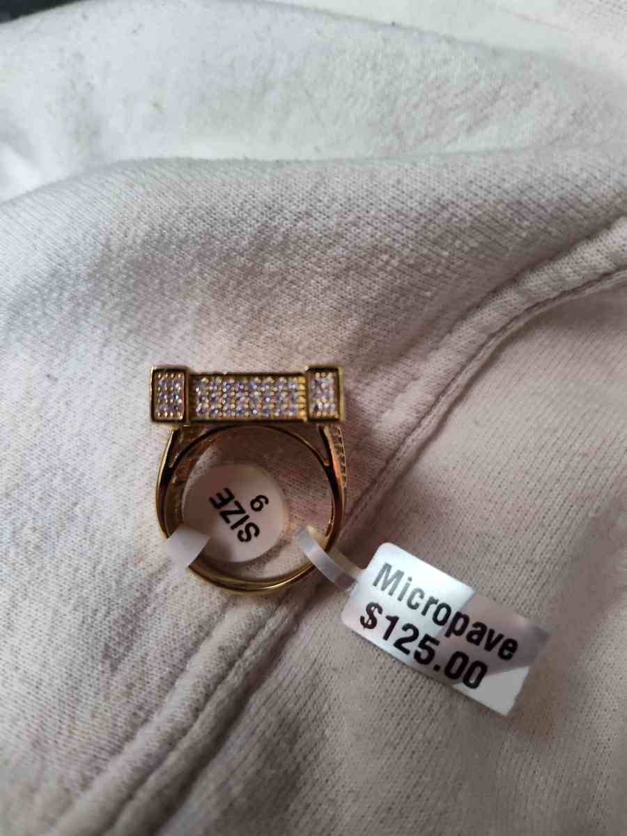 mens sz 9 14kg over 925 Sterling Silver and icy Cz