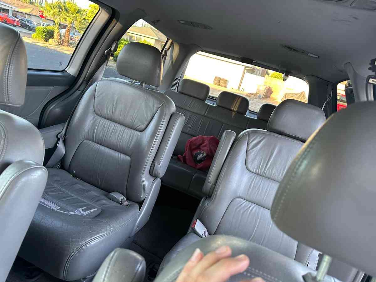 2003 Honda odyssey