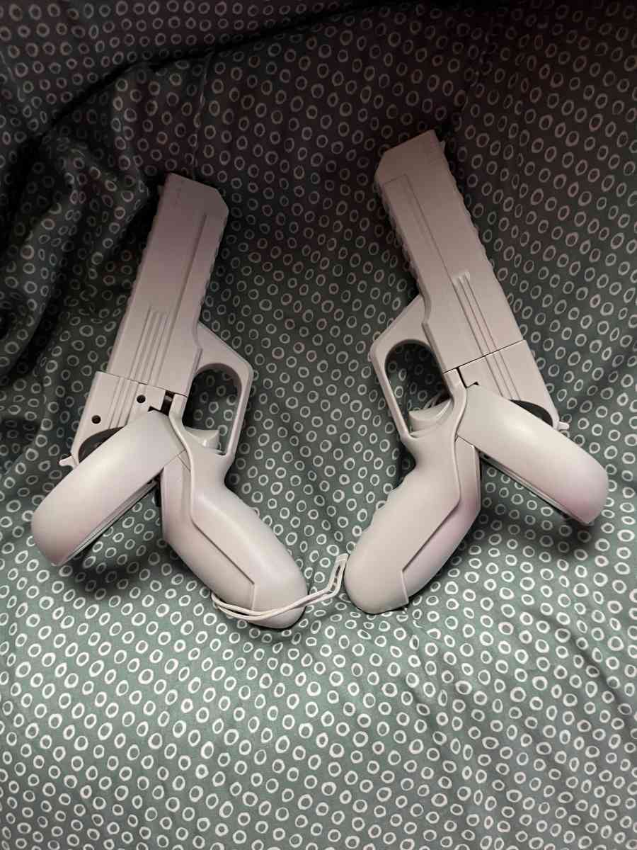 Barely used Oculus Quest 2